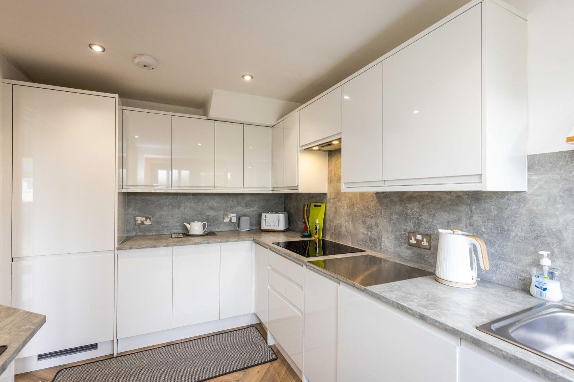 Family Home Inverkeithing Ideal For Edinburgh, Dunfermline & St Andrews 3 Bedrooms Exterior foto